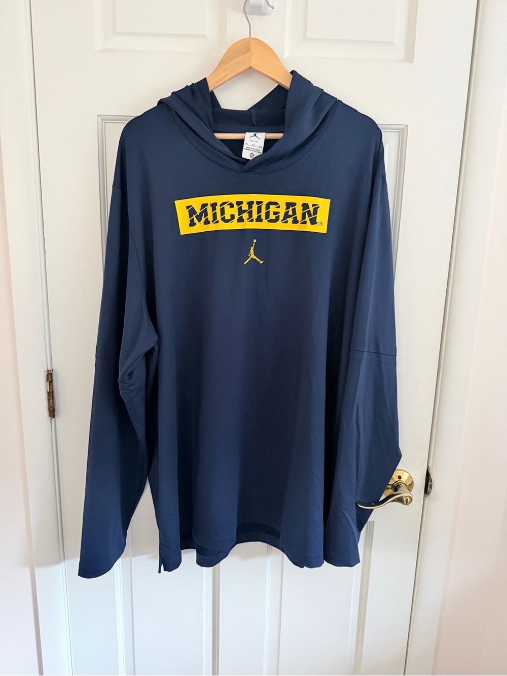 Jordan Men’s Navy Crewneck with Maize Michigan Logo
